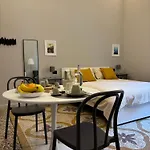 B&B Genova Holiday Oda ve Kahvaltı Cenova