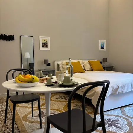 B&B Genova Holiday Bed & Breakfast Genoa