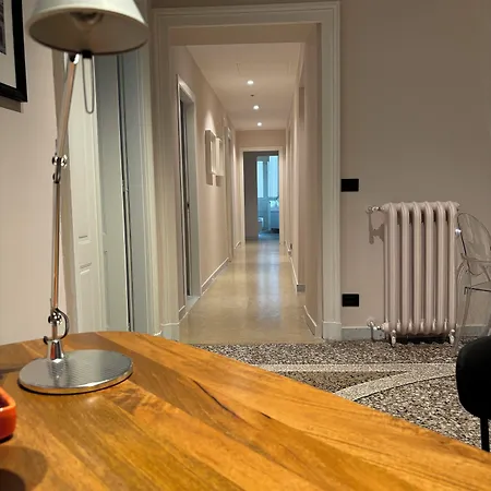 B&B Genova Holiday Oda ve Kahvaltı Cenova