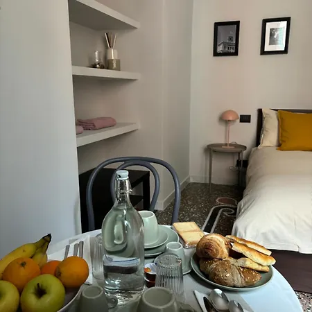 Oda ve Kahvaltı B&B Genova Holiday Cenova