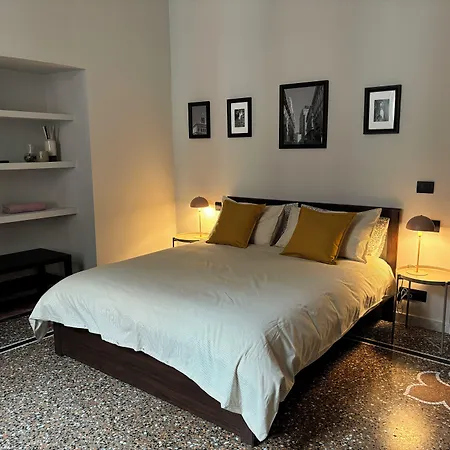 B&B Genova Holiday Oda ve Kahvaltı Cenova